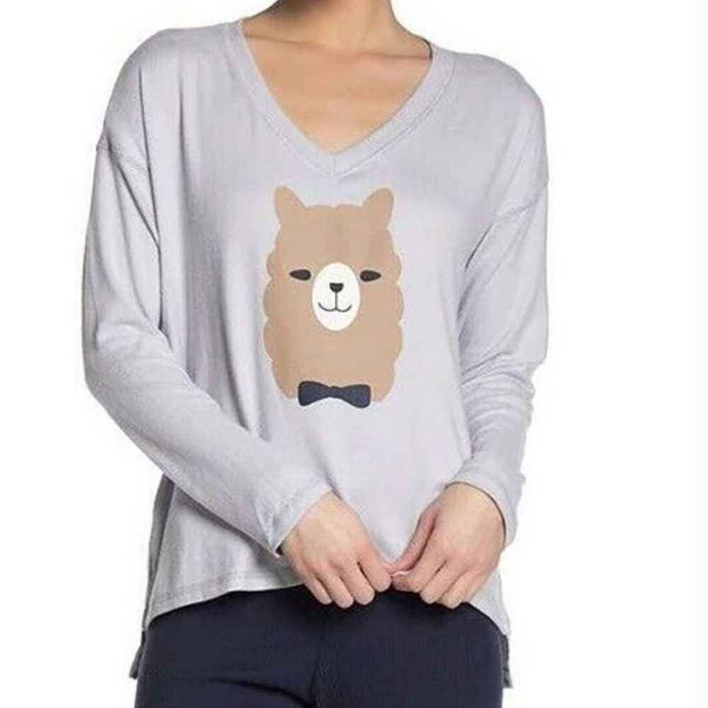 5/25$ 🔥 Free Press Grey Llama Lounge Top SZ M NWT
